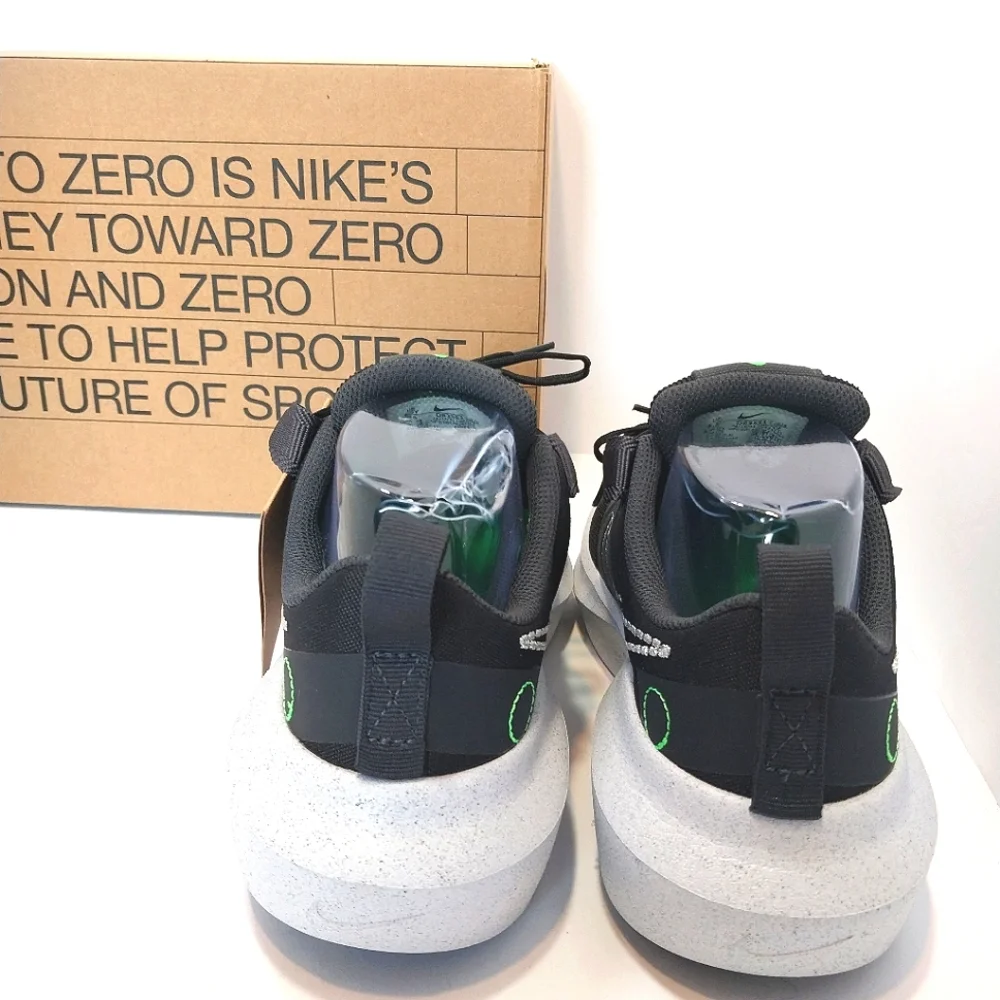 Nike Crater Impact Sneakers, NEW, Size 6.5Y| 8W| EUR‎ 39